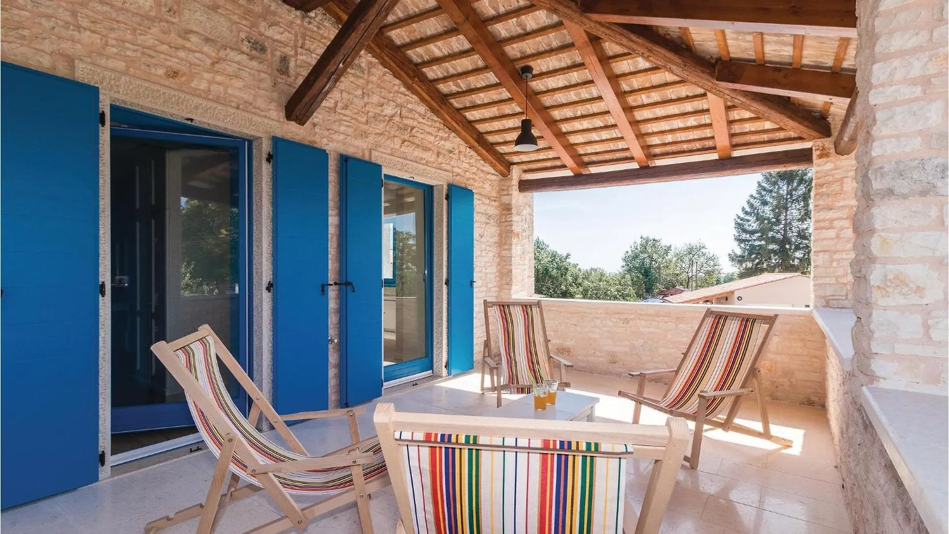 9 Bedroom Lovely Home In Bokordići