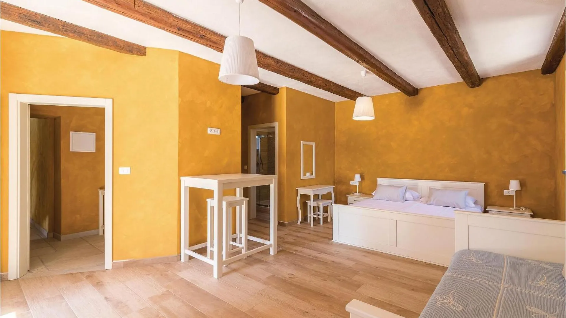 Holiday home 9 Bedroom Lovely Home In Bokordici