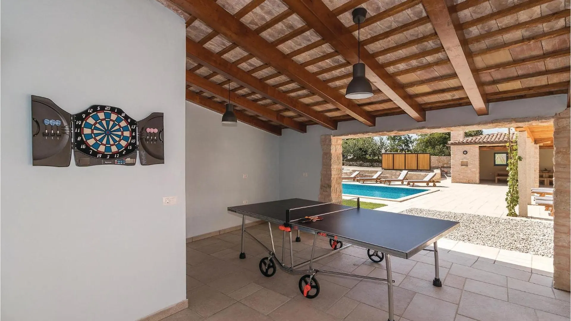 9 Bedroom Lovely Home In Bokordici