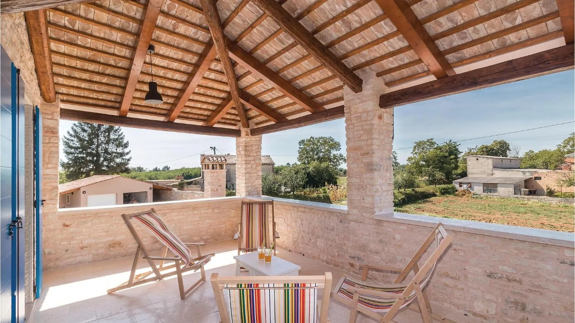 Holiday home 9 Bedroom Lovely Home In Bokordici