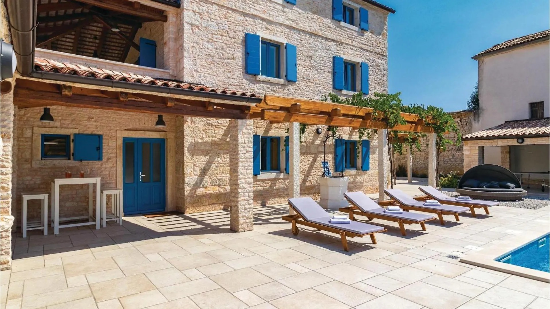 9 Bedroom Lovely Home In Bokordici Croatia